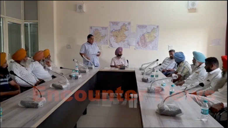 Punjab News: रावी का जलस्तर बढ़ा, प्रशासन अलर्ट पर, देखें वीडियो