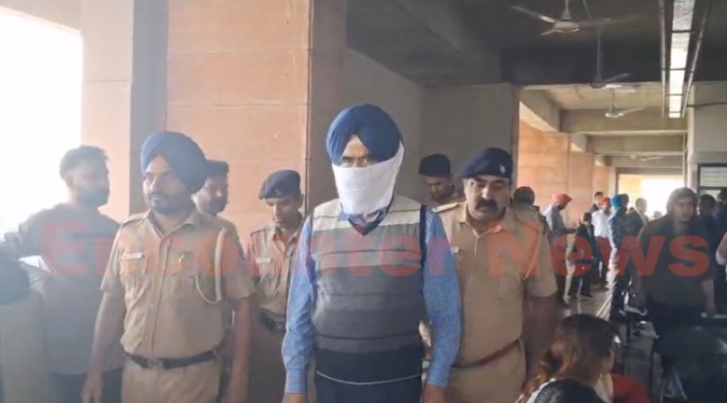 Punjab News: पूर्व DIG भुल्लर की बढ़ी मुश्किलें, कोर्ट से फिर मिला रिमांड, देखें वीडियो