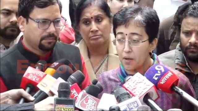 विवाद के बाद पहली बार मीडिया के सामने आई पूर्व सीएम Atishi ने किए खुलासे, देखें Live