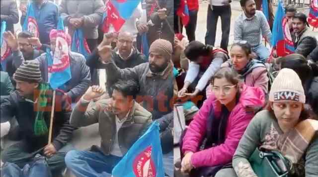 Punjab News: स्कूल प्रिंसिपल पर लगे आरोप, टीचर यूनियन ने किया प्रदर्शन, देखें वीडियो