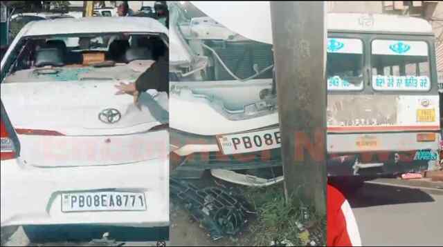 Jalandhar News: बस स्टैंड के बाहर PRTC BUS ने कार को मारी टक्कर, गाड़ी के उड़े परखच्चे, देखें Live