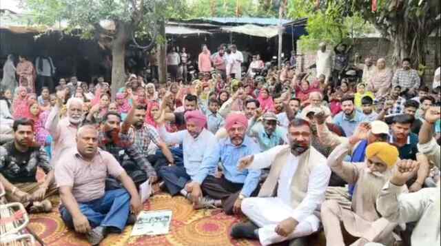 Jalandhar News: PWD National Highways और Railways विभाग ने बाजार खाली करने के दिए निर्देश, देखें वीडियो