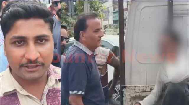 Punjab News: इस इलाके में मोहल्ले का व्यक्ति निकला चोर, लोगों ने की जमकर छित्तर परेड, देखें वीडियो