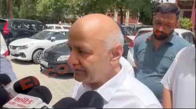 Punjab News: SIR को लेकर सिसोदिया ने केंद्र पर जमकर साधे निशाने, देखें वीडियो