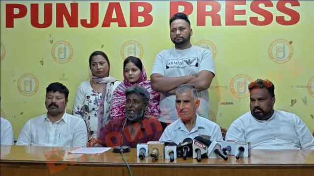 Jalandhar News: गरमाया धार्मिक मामला, ईसाई समुदाय ने दिया 72 घंटों का अल्टीमेटम, ACP का आया बयान, देखें वीडियो
