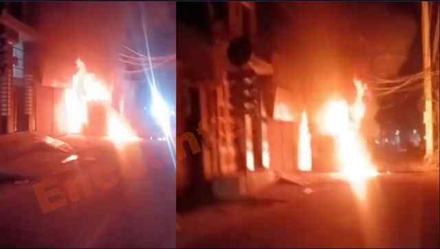 Punjab News: ट्रांसफार्मर में लगी आग, 13 घंटे से बिजली-पानी ठप, लोग परेशान, देखें वीडियो