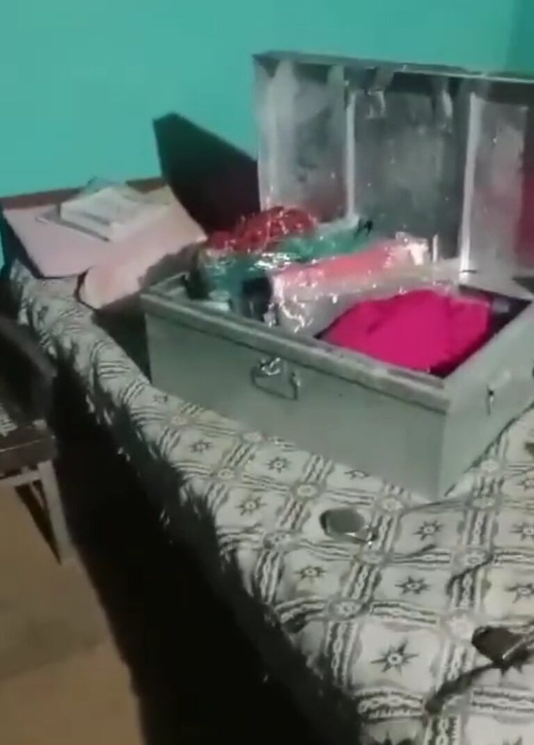 धतोल पंचायत में चोरी की बड़ी वारदात: तीन घरों में सेंधमारी, लाखों का सामान चोरी
