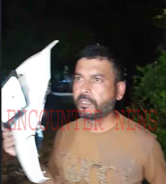 Jalandhar: DAV फ्लाईओवर पर दो वाहनों की टक्कर, दो घायल, हालत नाजुक
