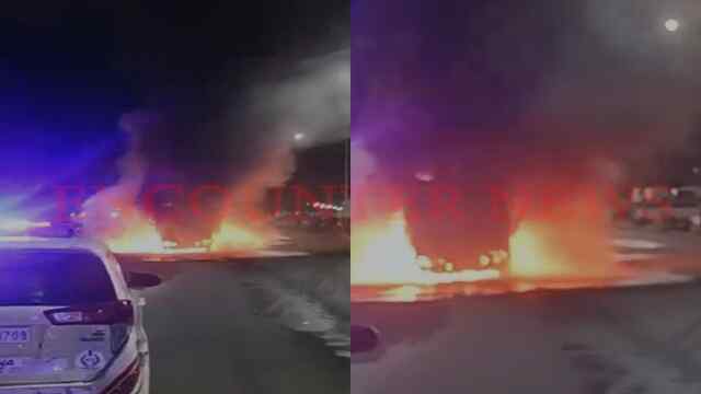 अनाज से भरे ट्रक में लगी भयानक आग, Firebrigade ने किया काबू, देखें वीडियो