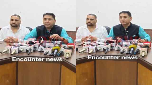 Jalandhar News: 13000 गांव Street Lights से होंगे रोशन, कैबिनेट मंत्री Aman Arora ने मुख्यमंत्री रोशन पंजाब योजना की दी जानकारी, देखें Live