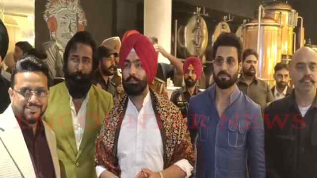 Jalandhar News: पंजाबी बोली मार्च से पहले पहुंचे Binnu Dhillon, Karamjit और Ammy Virk, देखें वीडियो