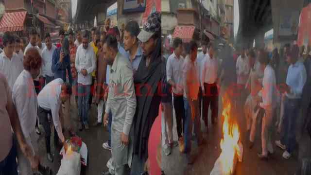 Punjab News: वाल्मीकि समाज ने केंद्रीय मंत्री रवनीत बिट्टू के खिलाफ किया उग्र प्रदर्शन, की ये मांग, देखें वीडियो