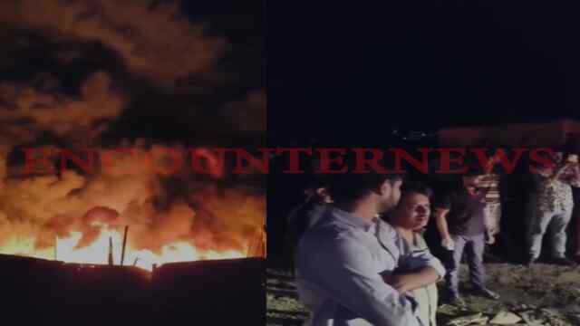 कबाड़ गोदाम में लगी भीषण आग, कई फीट ऊंची लपटों से दहला इलाका, देखें वीडियो