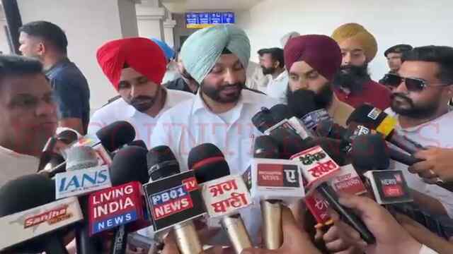 Jalandhar News: केंद्रीय मंत्री रवनीत बिट्टू ने पंजाब के 30 हजार करोड़ के बजट के आकंड़े किए जारी, देखें वीडियो