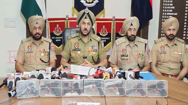 Punjab News: Signal और Zangi App से हो रही हथियारों की तस्करी, 7 पिस्टल सहित 2 गिरफ्तार, देखें वीडियो