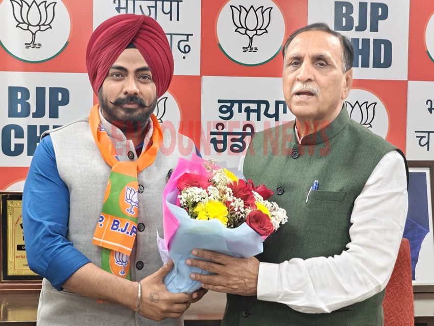 Punjab News: CM Mann के पूर्व संचार निदेशक BJP में शामिल