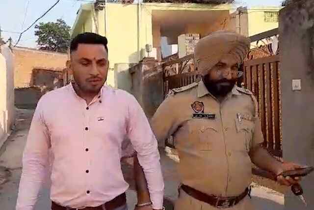 पंजाब: मुख्यमंत्री के Road Show से पहले कच्चे मुलाजिमों को लिया हिरासत में