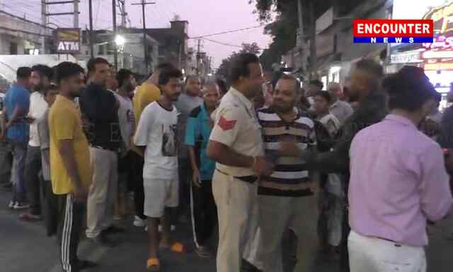 Punjab : बिजली के कटों और पानी न मिलने पर लोगों ने दिया धरना, देखें वीडियो