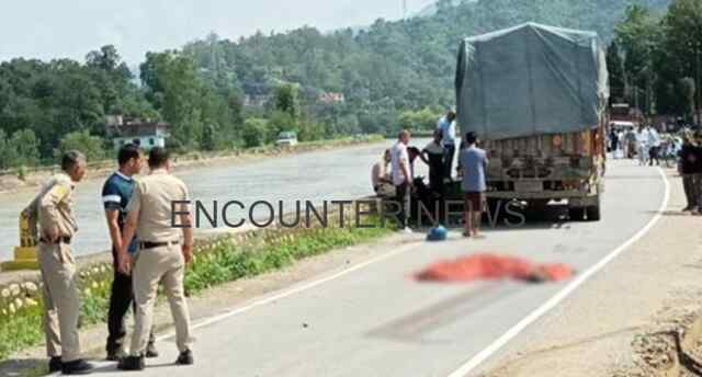 Truck की चपेट में आने से Bike सवार की मौ’त