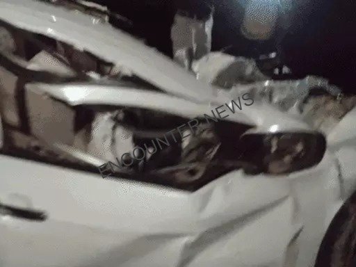 Truck और Car की भीषण टक्कर, 6 की मौ’त