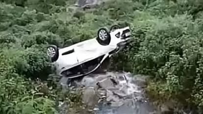 Jalandhar के व्यक्ति की खाई में कार गिरने से मौत