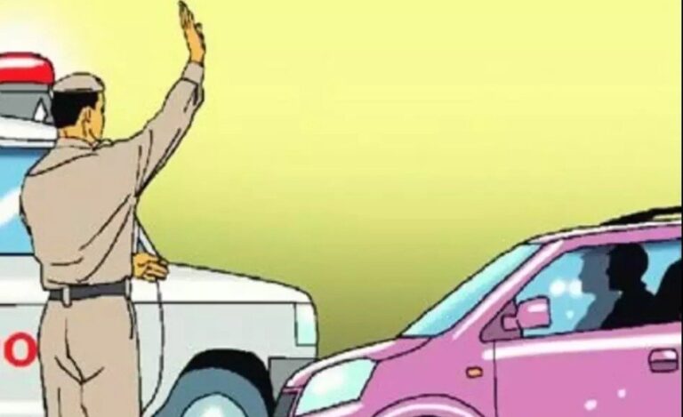 इस App पर Traffic Rules तोड़ने वालों की करें रिपोर्ट! मिलेगा पैसा