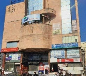 Jalandhar : VV Overseas के ठग ट्रेवल एजेंट Sahil Ghai पर FIR दर्ज