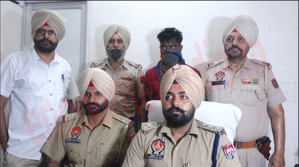 Punjab : विदेश से आया युवक चोरी के मोटरसाइकिलों सहित गिरफ्तार, देखें वीडियो