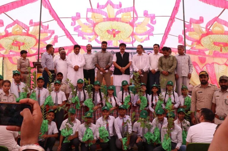 बसाल में मनाया हरित खनन दिवस
