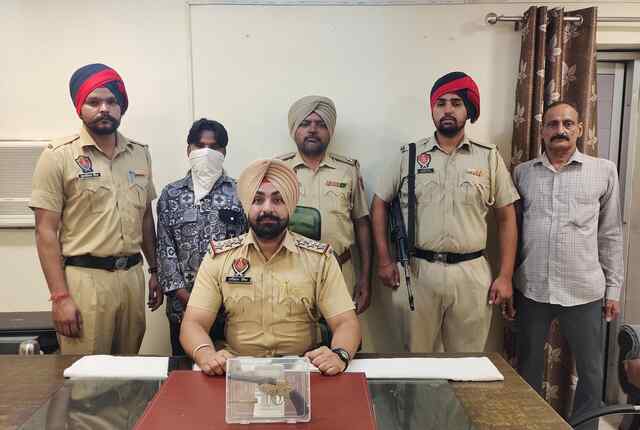 Jalandhar News: अवैध हथियार सहित आरोपी गिरफ्तार, देखें वीडियो