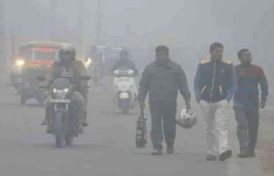 ठंड ने दी दस्तक, इन शहरों में लुढ़का पारा