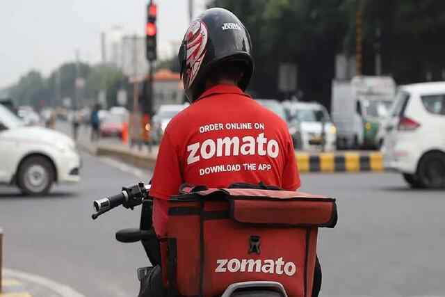Zomato से खाना Order करना हुआ महंगा, जानें वजह