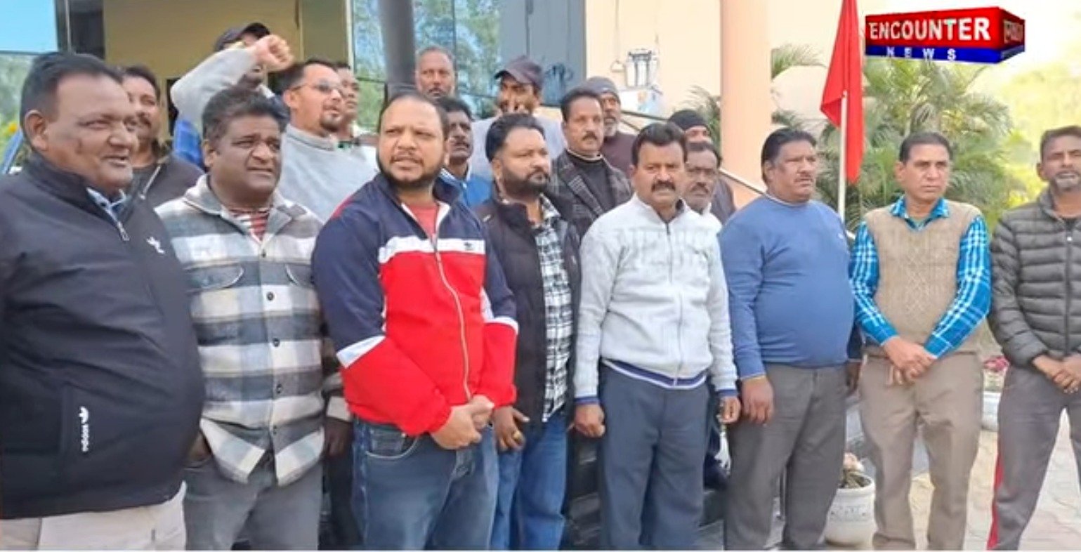Punjab News: Promotion Letters जारी न होने के विरोध में सफाई कर्मियों ने की नारेबाजी, देखें वीडियो