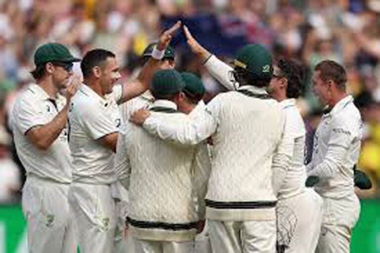 Australia ने India को 184 रनों से हराया