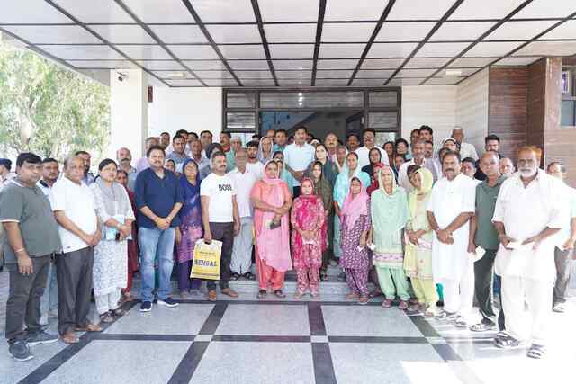 Himachal News: उप मुख्यमंत्री मुकेश अग्निहोत्री ने निभाया सामाजिक सरोकार