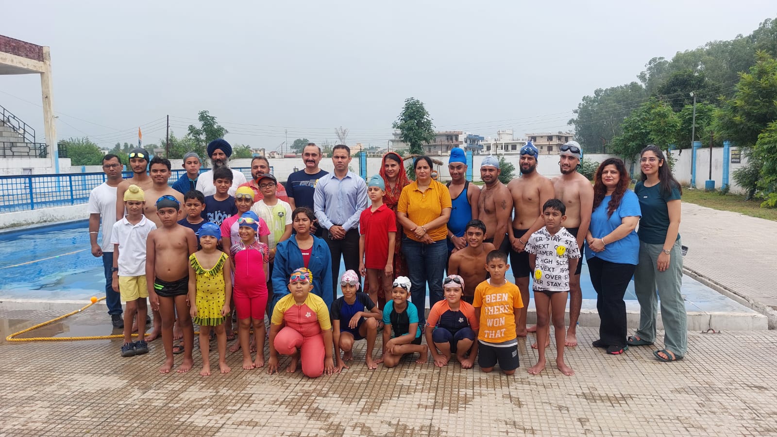 ऊना में संपन्न हुई जिला स्तरीय तैराकी प्रतियोगिता, 30 खिलाड़ियों ने दिखाया दम