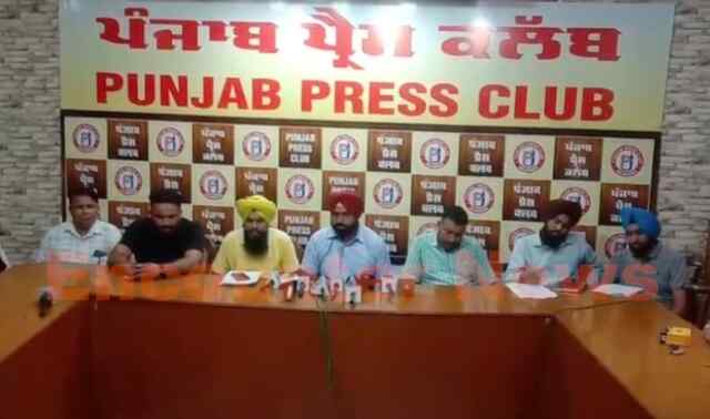 Jalandhar News: रोडवेज, पनबस और पीआरटीसी कर्मियों ने खोला मोर्चा, दी हड़ताल की चेतावनी, देखें वीडियो