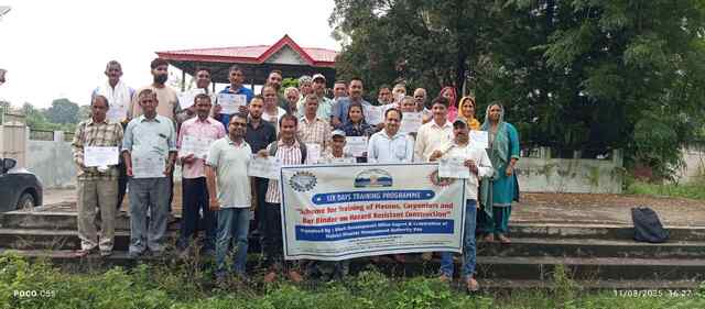 गगरेट में राजमिस्त्रियों को बताई भूकंपरोधी निर्माण की नवीनतम तकनीकें
