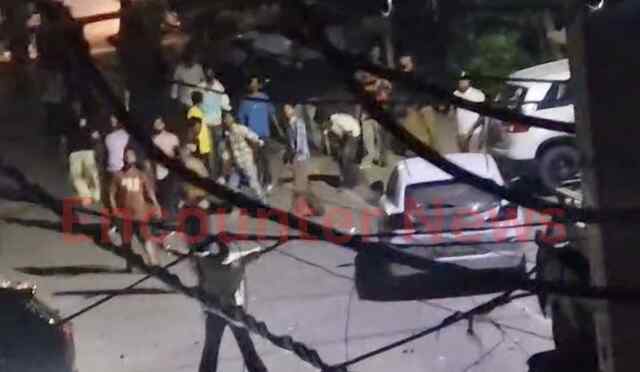 Punjab News: तस्करों को नशा बेचने से रोकना पड़ा महंगा, घरों पर बरसाए पेट्रोल बम, तोड़ी गाड़ियां, देखें वीडियो