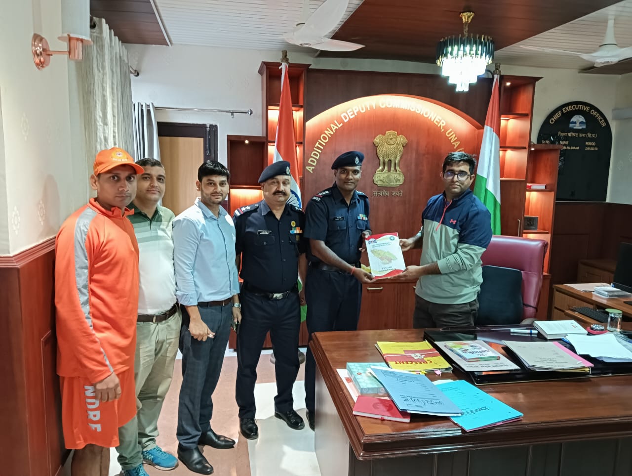 NDRF Team ने Area Familiarization अभ्यास को लेकर ADC से की औपचारिक भेंट