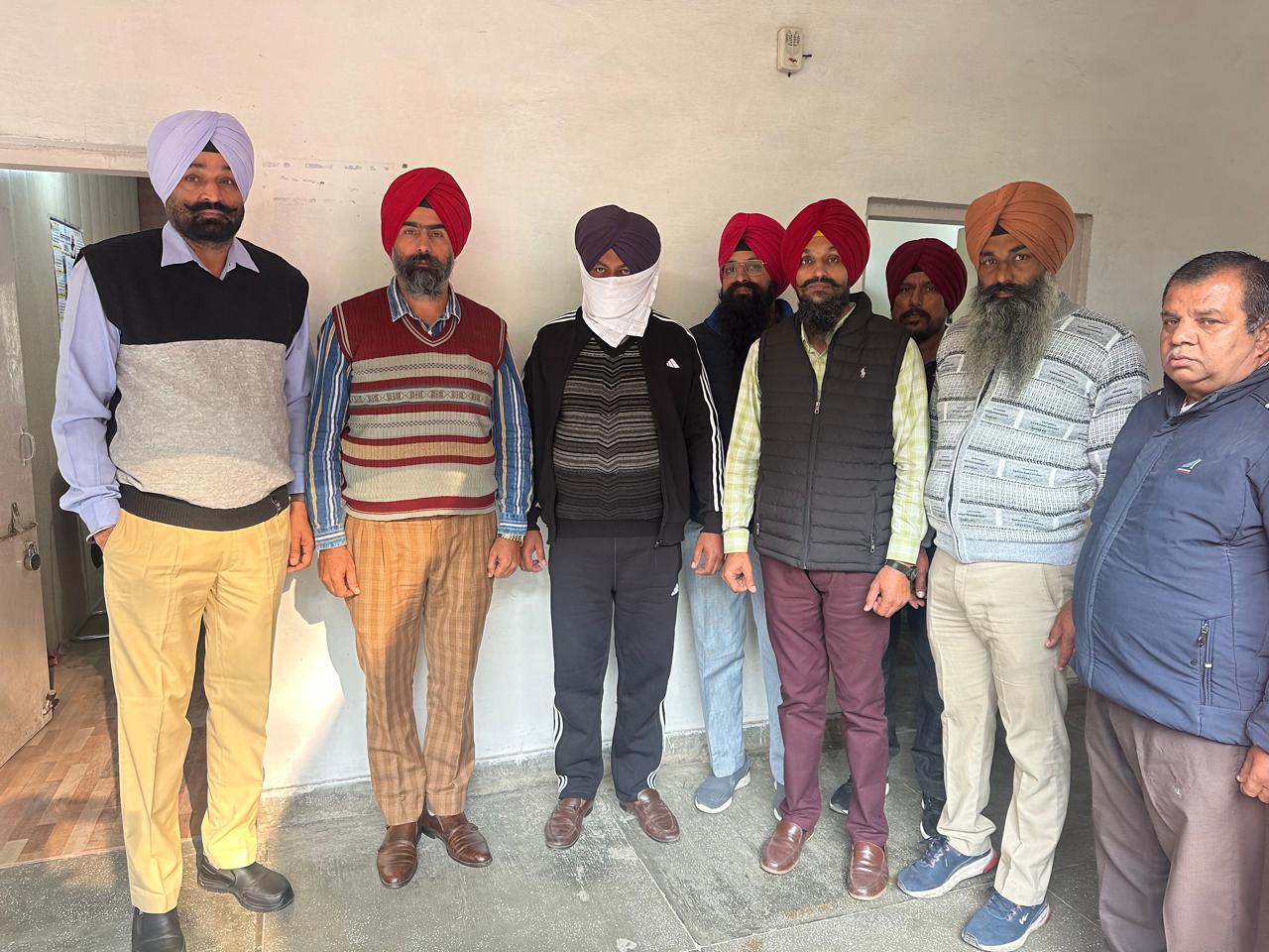 Punjab News: 25 हजार की रिश्वत लेते रंगे हाथों पटवारी काबू