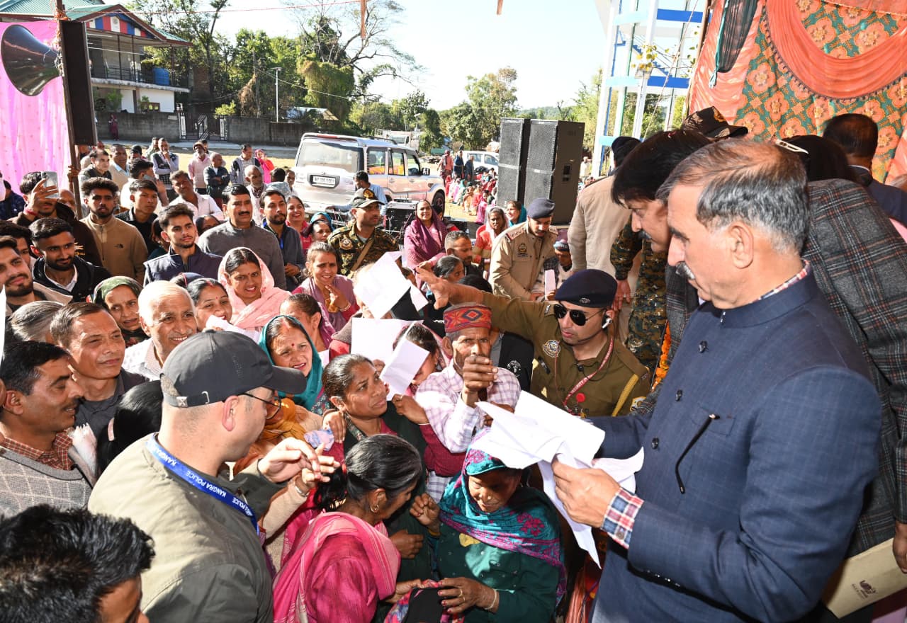 कांगड़ा एयरपोर्ट के विस्तार के लिए 460 करोड़ मंजूर: मुख्यमंत्री
