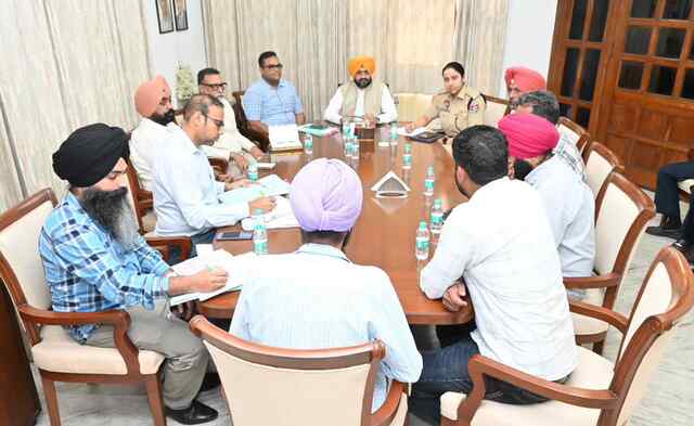 ठेके पर काम करने वाले कर्मचारियों और आउटसोर्स्ड स्टाफ को निष्पक्ष ढंग से रखा जाएगा : तरुनप्रीत सिंह सौंद