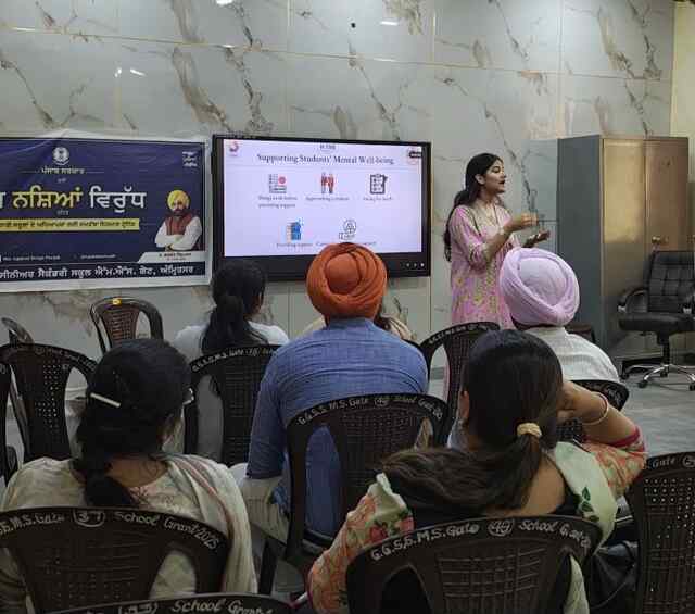 ’चिट्टा’ के खिलाफ चॉक: पंजाब की कक्षाएँ ‘युद्ध नशेआं विरुद्ध’ का अग्रिम मोर्चा बनीं