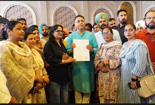 सुनाम में मेगा रोजगार मेले में 562 युवाओं का नौकरियों के लिए चयन