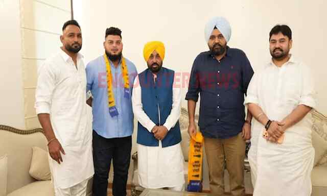 Punjab News: CM Mann के नेतृत्व में पहलवान प्रीतपाल सिंह आप पार्टी में शामिल