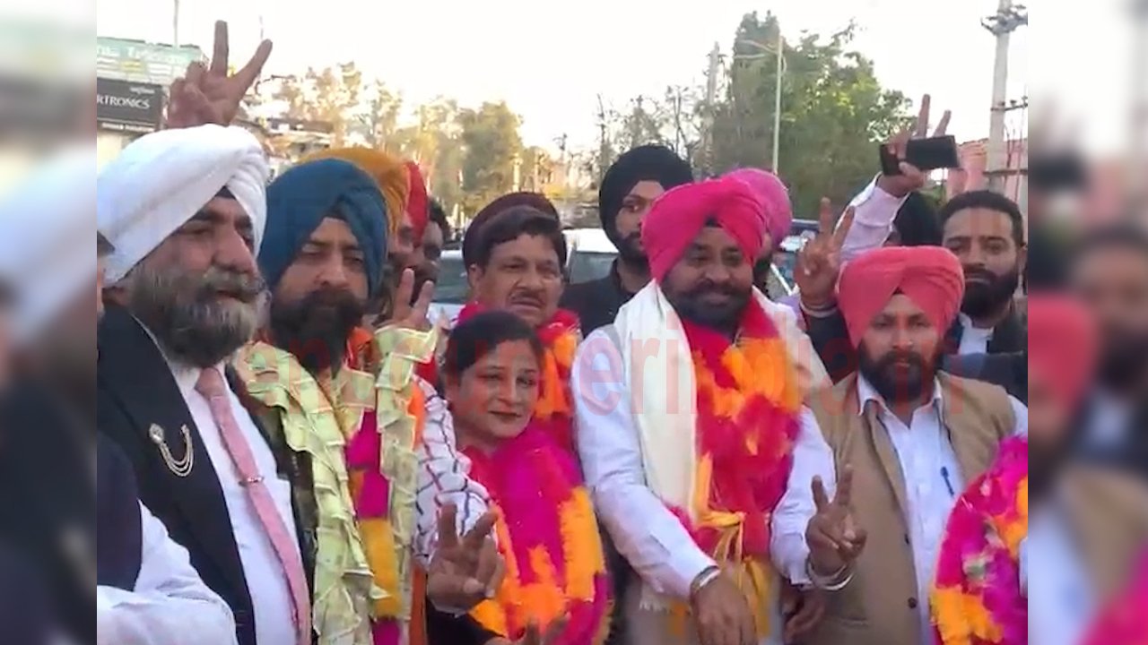 Punjab News: नगर कौंसिल में आप पार्टी 9 सीटों से जीती, कांग्रेस 4 पर सिमटी, देखें वीडियो