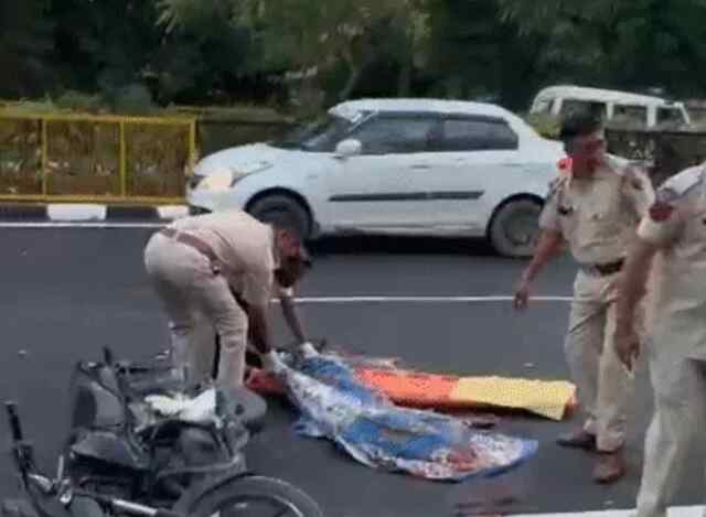 स्वतंत्रता दिवस का कार्यक्रम देखने जा रहे 4 Students के साथ हादसा, 1 की मौत
