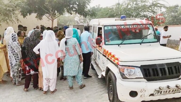 Punjab News: ट्रॉली से टकराकर व्यक्ति की मौत, मदद की बजाए फोन लेकर भागा व्यक्ति, देखें वीडियो
