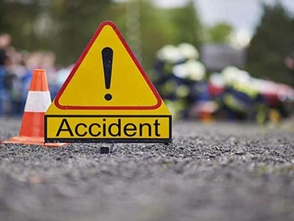 तेज रफ्तार Scorpio ने सड़क पर खड़े 4 युवकों को रौंदा, 2 की मौत